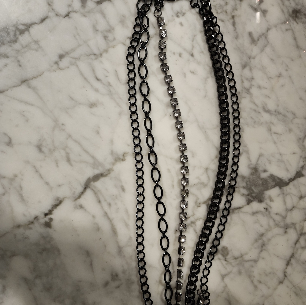 Necklace - Picture 2 of 4